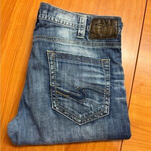 Silver Jeans Men's Relaxed Fit Denim